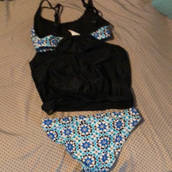 Tankini - Picture 2 of 2